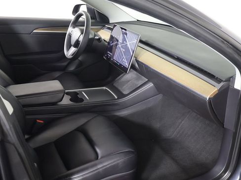 Used 2021 Tesla Model 3 Standard Range Plus RWD image 27