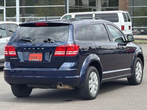 Used 2018 Dodge Journey SE FWD image 5