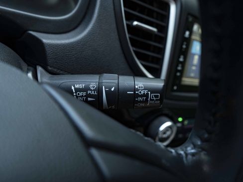 Used 2016 Honda CR-V EX-L image 24