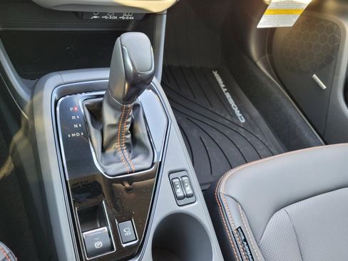 New 2026 Subaru Crosstrek 2.5i Limited w/ Crosstrek Mirror Package image 13