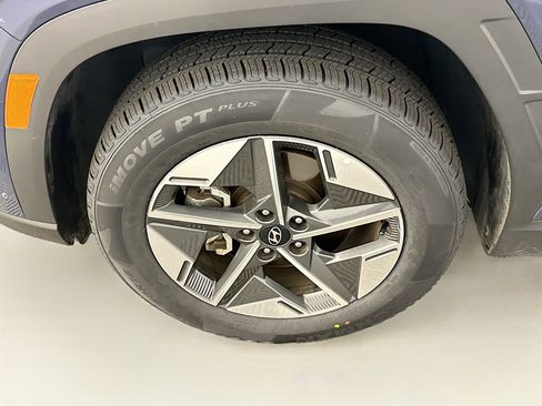 Used 2025 Hyundai Tucson SEL AWD/4WD image 11