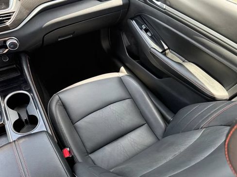 Used 2024 Nissan Altima 2.5 SR w/ SR Premium Package FWD image 21