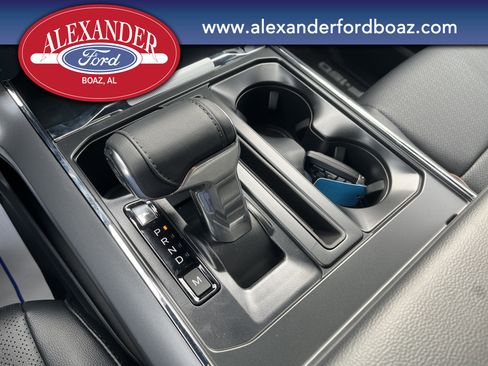 New 2025 Ford F150 Lariat w/ Equipment Group 502A High image 28