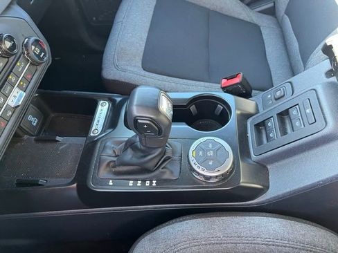 Used 2025 Ford Bronco Big Bend image 22