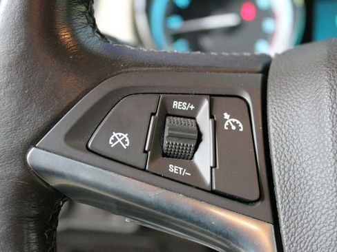 Used 2015 Buick Verano FWD image 15