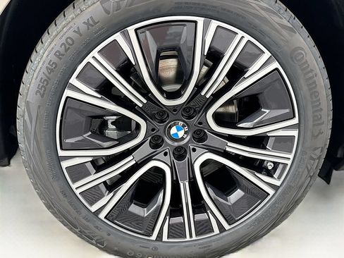 Used 2026 BMW X3 xDrive30i w/ Premium Package AWD/4WD image 32