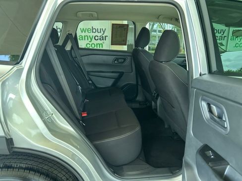 Used 2024 Nissan Rogue S FWD image 25