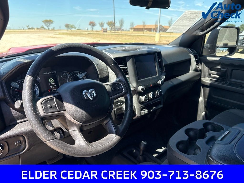 Used 2024 RAM 2500 Tradesman w/ Chrome Appearance Group AWD/4WD image 14