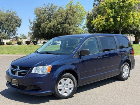 Used 2012 Dodge Grand Caravan SE FWD image 1