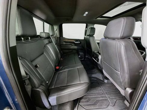 Used 2024 GMC Sierra 1500 Denali w/ Denali Reserve Package AWD/4WD image 27