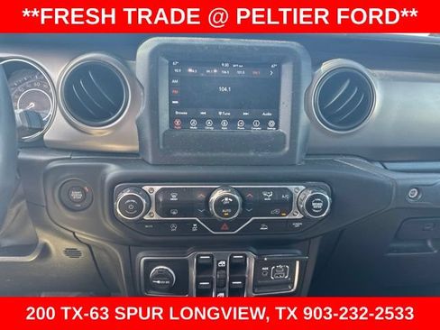 Used 2020 Jeep Gladiator Sport w/ Quick Order Package 24S AWD/4WD image 13