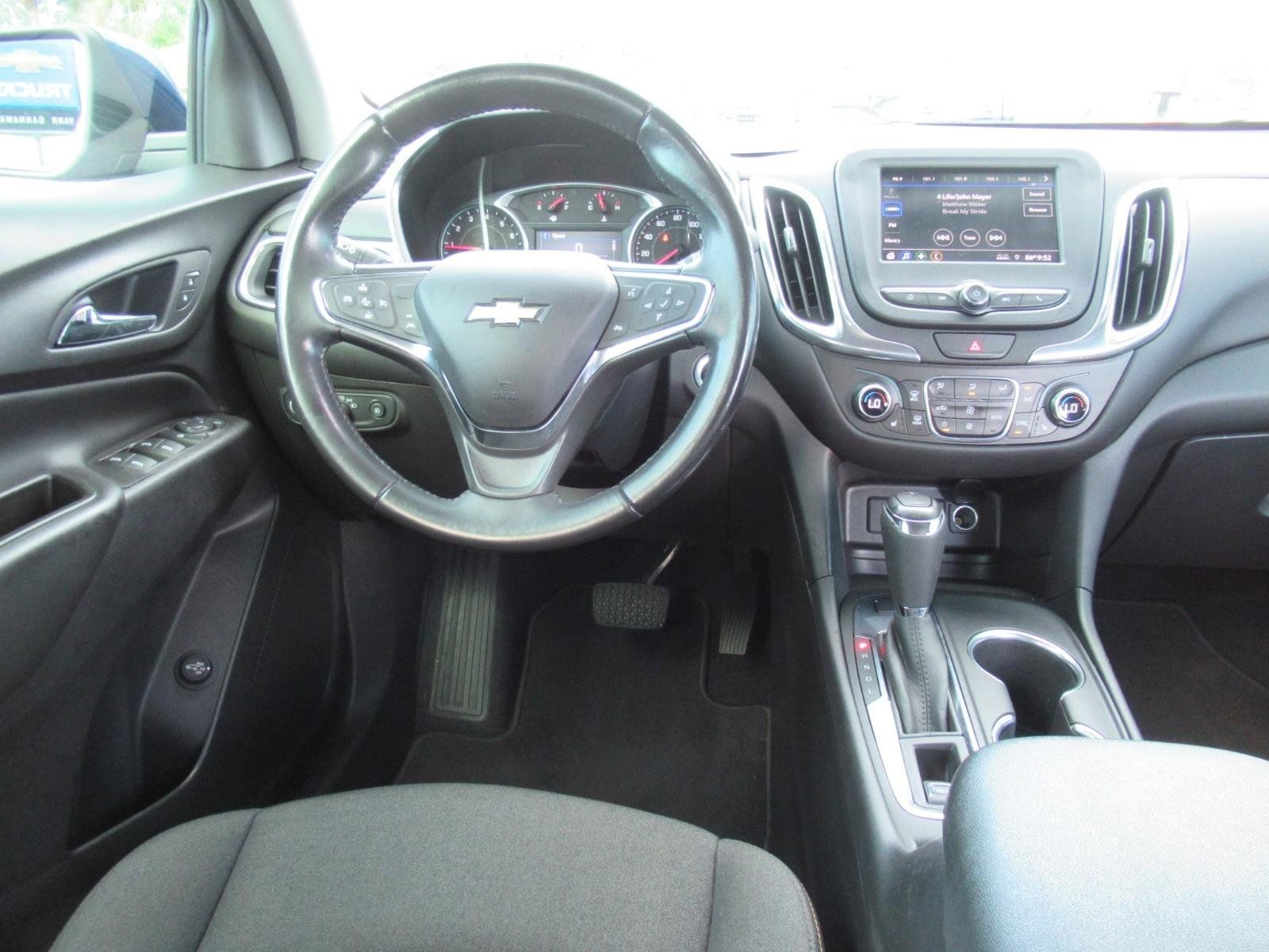Used 2021 Chevrolet Equinox LT AWD/4WD image 14