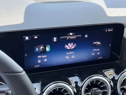 New 2026 Mercedes-Benz GLA 250 4MATIC image 18