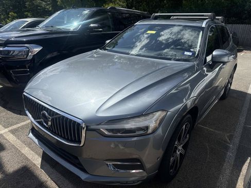 Used 2018 Volvo XC60 T6 Inscription w/ Convenience Package AWD/4WD image 2