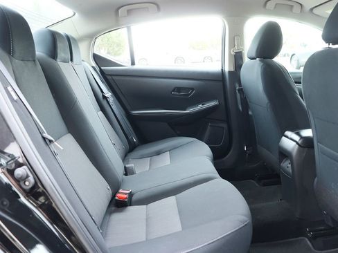 Used 2024 Nissan Sentra SV image 27