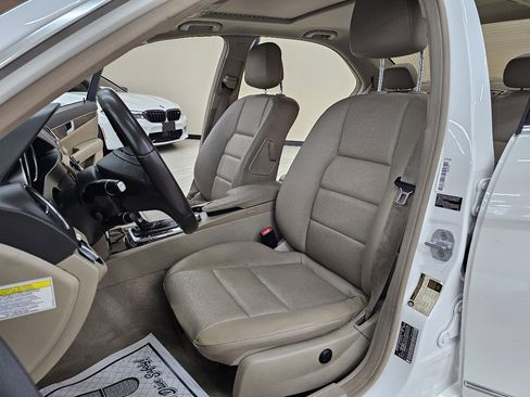 Used 2013 Mercedes-Benz C 300 Sport image 16