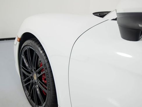 Certified 2024 Porsche 718 Cayman S RWD image 48