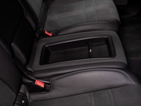 Used 2024 Porsche Cayenne Turbo GT image 73