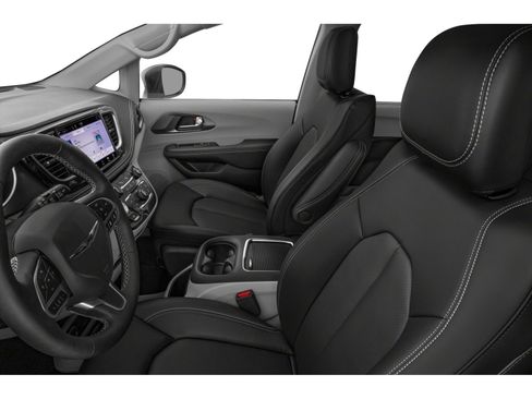 Used 2024 Chrysler Pacifica Touring-L FWD image 6