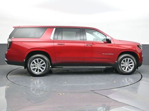 New 2025 Chevrolet Suburban Premier AWD/4WD image 12