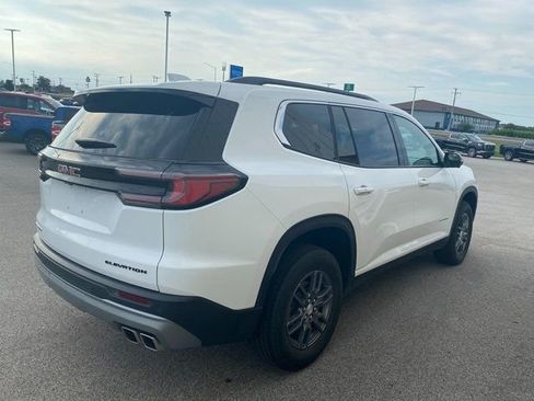 Used 2025 GMC Acadia Elevation FWD image 5