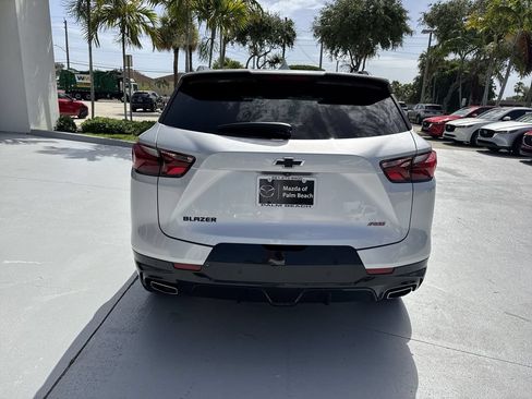 Used 2021 Chevrolet Blazer RS w/ Enhanced Convenience Package FWD image 2