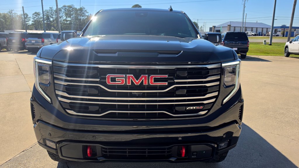 Used 2026 GMC Sierra 1500 AT4 w/ AT4 Premium Package AWD/4WD image 2
