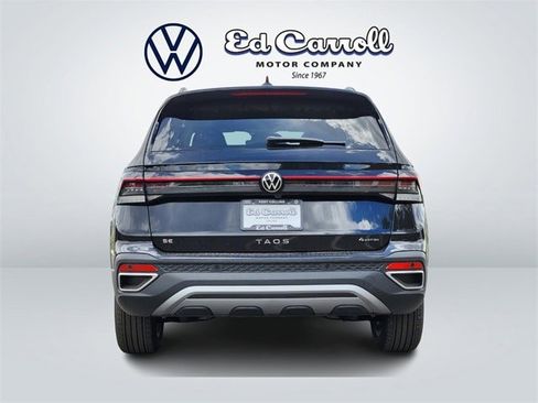New 2025 Volkswagen Taos SE image 6