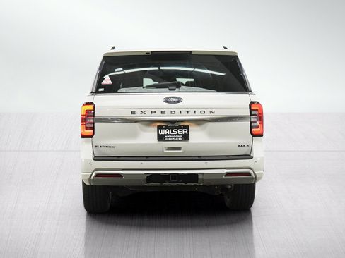 Used 2022 Ford Expedition Max Platinum AWD/4WD image 4