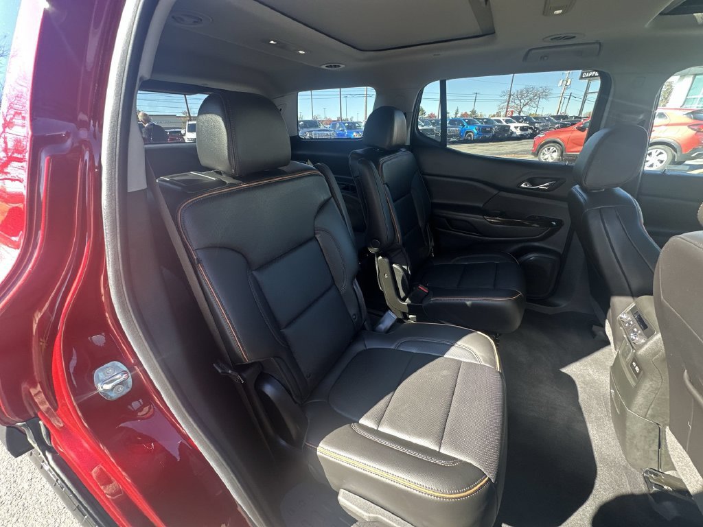 Used 2023 GMC Acadia AT4 w/ Preferred Package AWD/4WD image 28