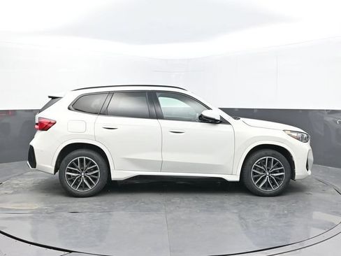 Used 2023 BMW X1 xDrive28i w/ M Sport Package AWD/4WD image 6