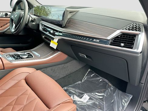 New 2026 BMW X5 sDrive40i image 24