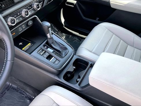 Used 2025 Honda CR-V EX-L image 16