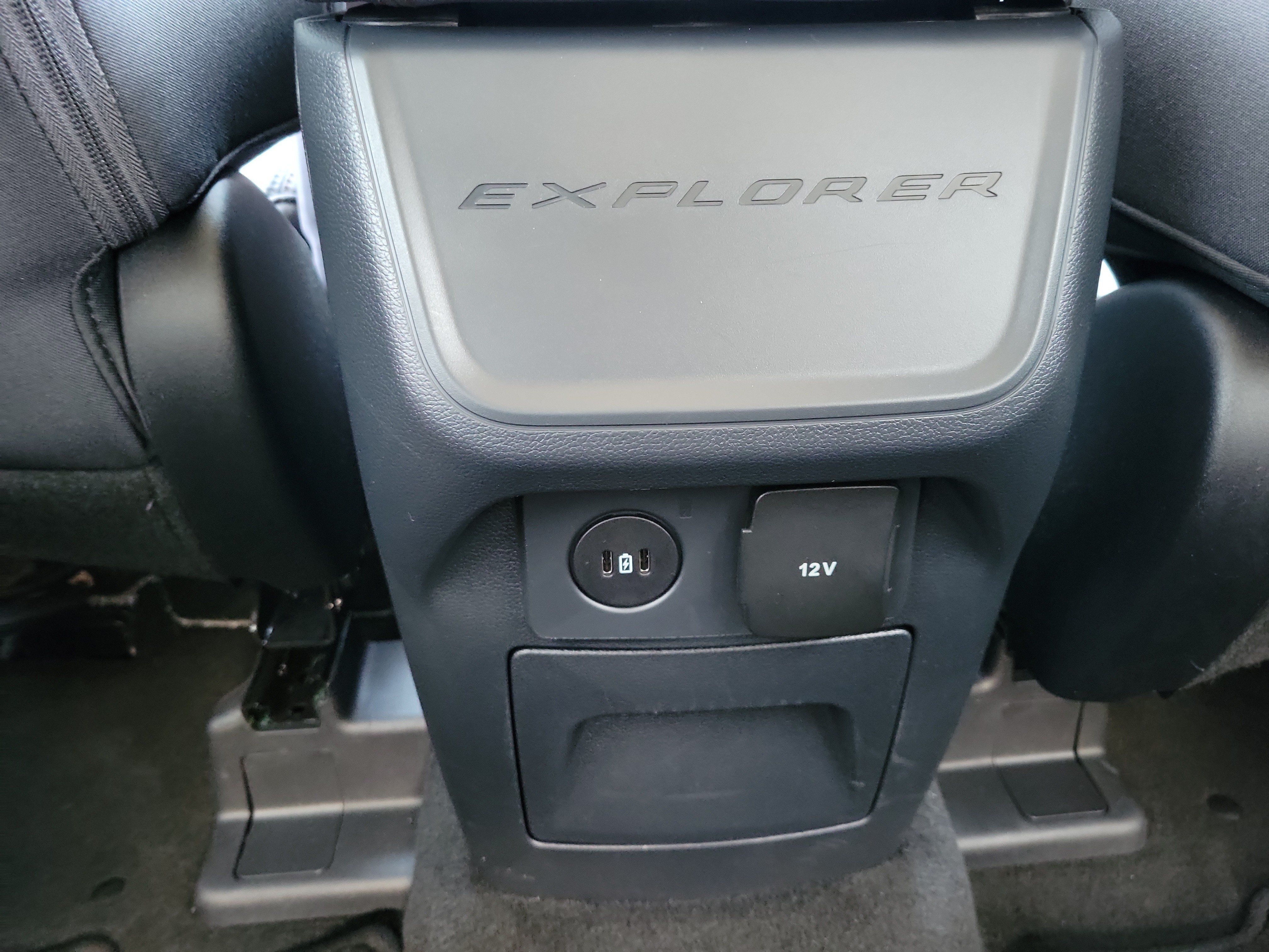 Used 2026 Ford Explorer Active RWD image 14