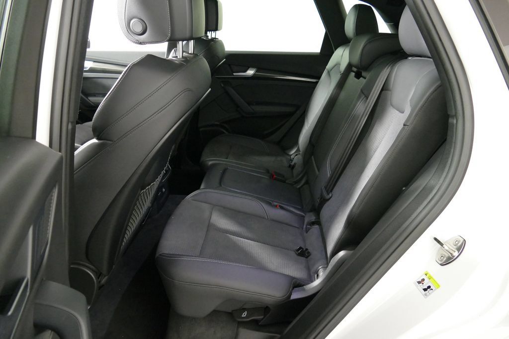 Used 2024 Audi SQ5 Premium Plus AWD/4WD image 31
