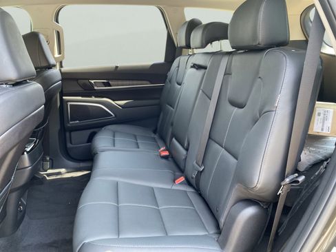 Certified 2025 Kia Telluride SX FWD image 12
