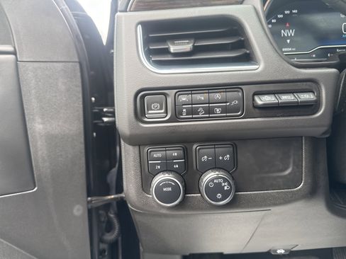 Used 2022 Chevrolet Tahoe High Country AWD/4WD image 25