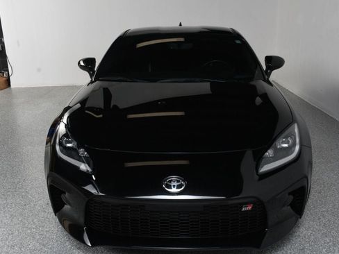 Used 2023 Toyota GR86 Premium RWD image 16