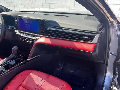 Used 2025 Toyota Camry XSE w/ Premium Plus Package image 21