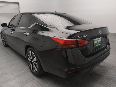 Used 2021 Nissan Altima 2.5 SV FWD image 5