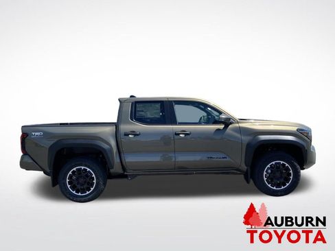 New 2026 Toyota Tacoma TRD Off-Road AWD/4WD image 8