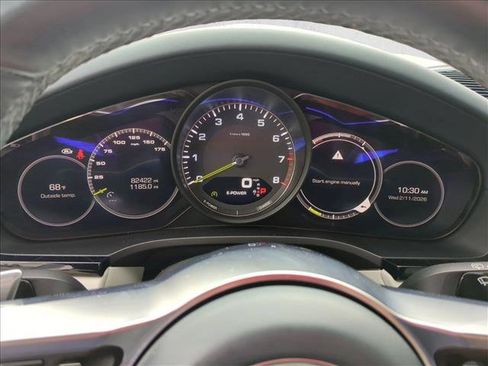 Used 2019 Porsche Cayenne E-Hybrid image 11