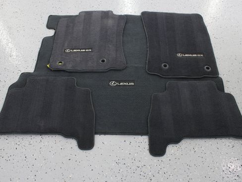 Used 2020 Lexus GX 460 Premium image 89