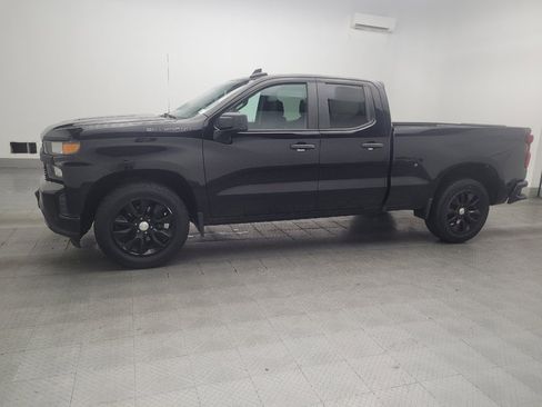 Used 2019 Chevrolet Silverado 1500 Custom w/ Custom Value Package RWD image 2