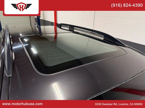 Used 2017 Subaru Forester 2.5i Limited image 17