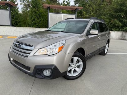 Used 2014 Subaru Outback 2.5i Premium w/ Moonroof Package