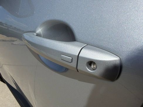 Used 2024 Nissan Rogue SV AWD/4WD image 45
