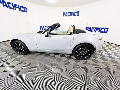 Certified 2024 MAZDA MX-5 Miata Grand Touring w/ Weather Package RWD image 34
