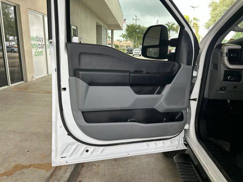 Used 2025 Ford F350 XL w/ XL Chrome Package AWD/4WD image 7