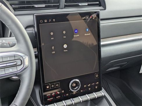 New 2026 GMC Terrain Denali w/ LPO, Floor Liner Package image 22